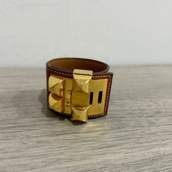 Hermès Collier De Chien Leather and Metal Bracelet Gold *Adjustable - Picture 4 of 8